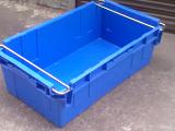 UNIVERSAL PLASTIC CRATES WITH ARM