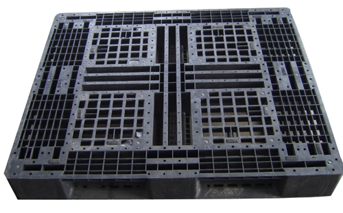  MEDIUM EXPORT BLACK PLASTIC PALLETS