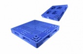 Stackable Ventilated Plastic Pallets