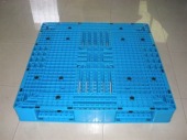 Medium Ventilated Plastic Pallets