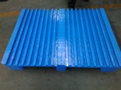 Printing & Converting Plastic Pallets