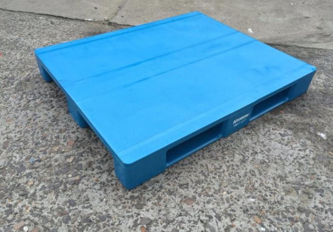 Hygienic Closed Deck Plastic Pallets