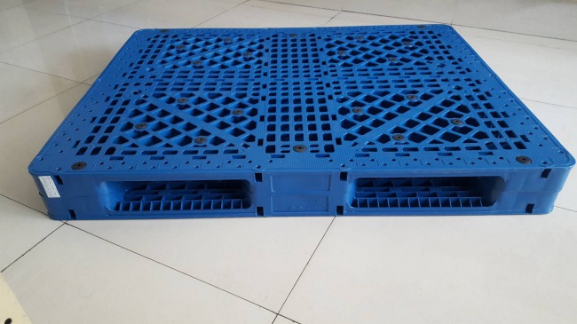 Double Ventilated Reinforced Steel Plastic Pallets 